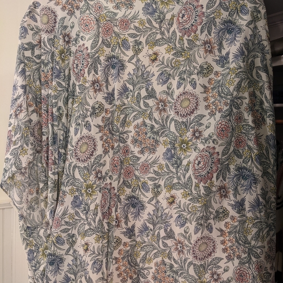 Halter Top and Sheer Duster - Picture 3 of 4